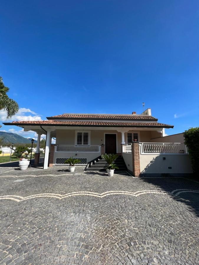 Vila Patricia'S House Striano Exteriér fotografie
